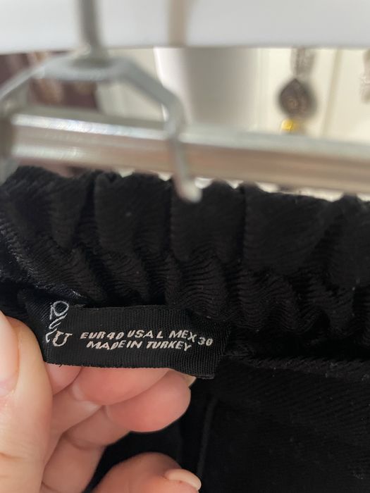 Женские черные брюки