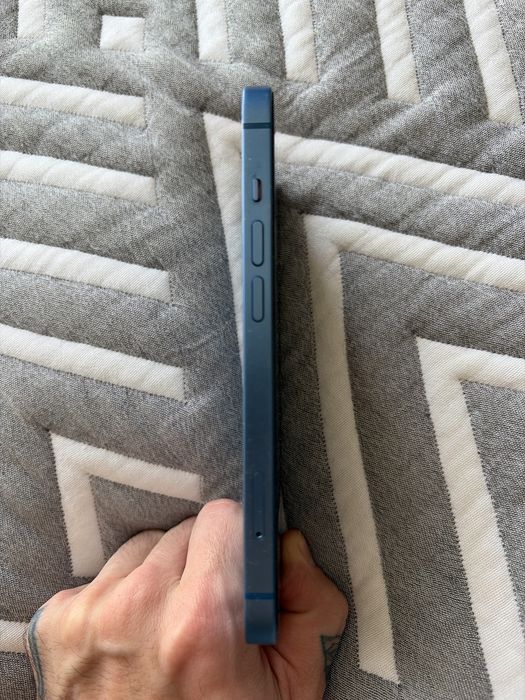 Iphone 13 128gb в идеальном состояние
