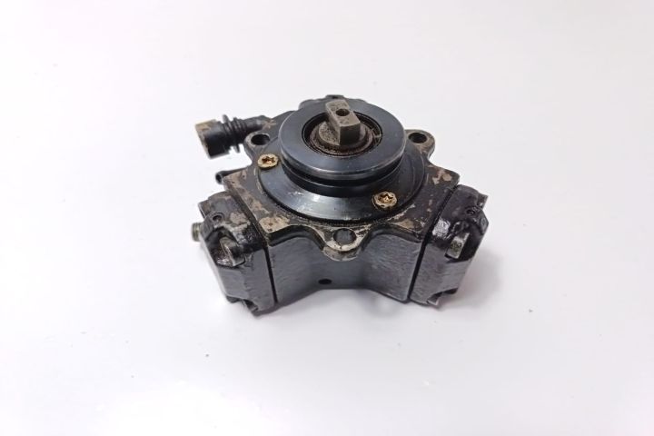 Pompa inalta presiune Mercedes-Benz   seria