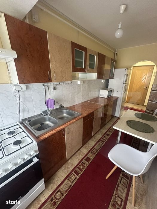 Apartament 2 camere, decomandat, 48 mp, zona Micro 15