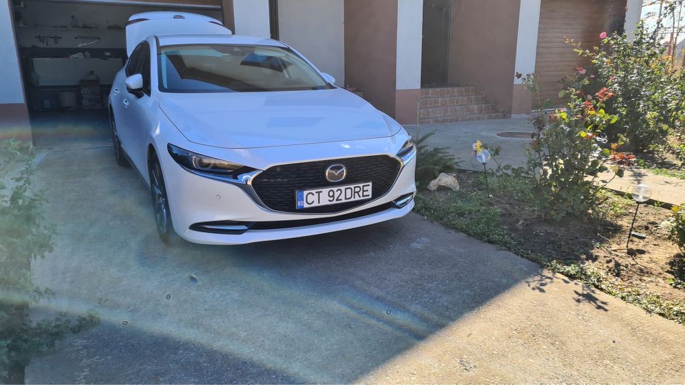 Mazda 3 BP 2022 – Skyactiv-X 186 CP – Automată – GT Plus – Bose – 360°