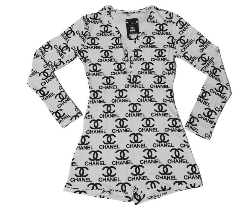 Pijama dama scurta cu maneci lungi tip salopeta LV alb