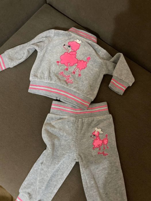 Костюм на 6 месяца