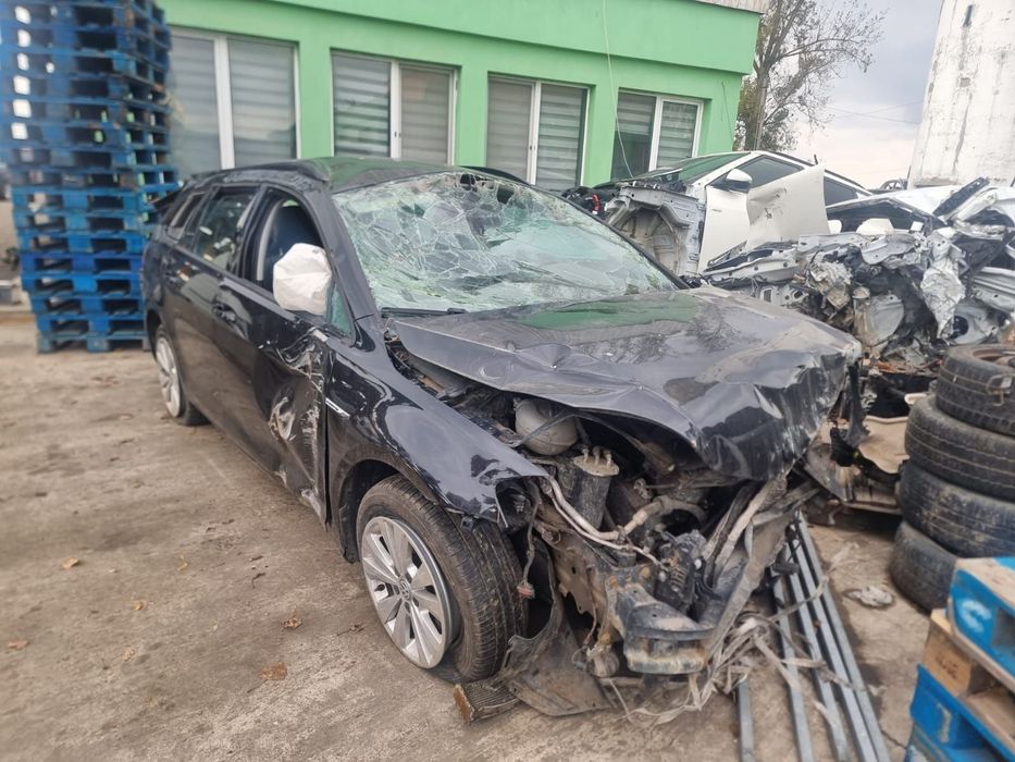 Armatura  bara spate Volkswagen VW Golf 7 [2012 - 2017] 1.6 tdi CLHA