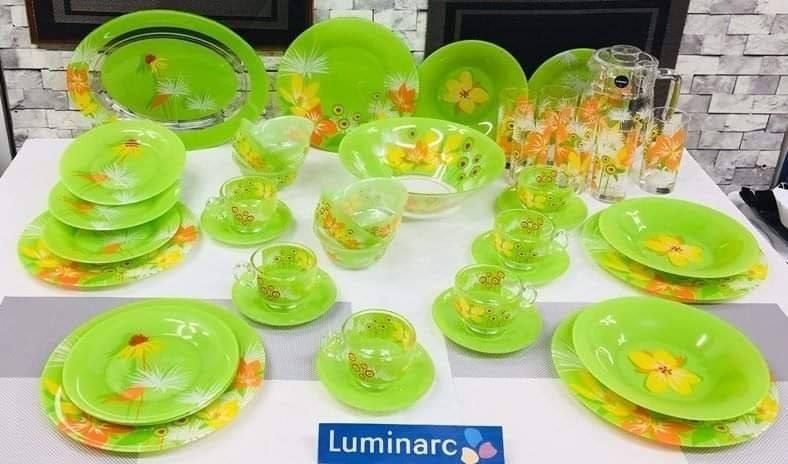 Набор пасуда Luminark завод 46та придметли хар хил ранглари бор