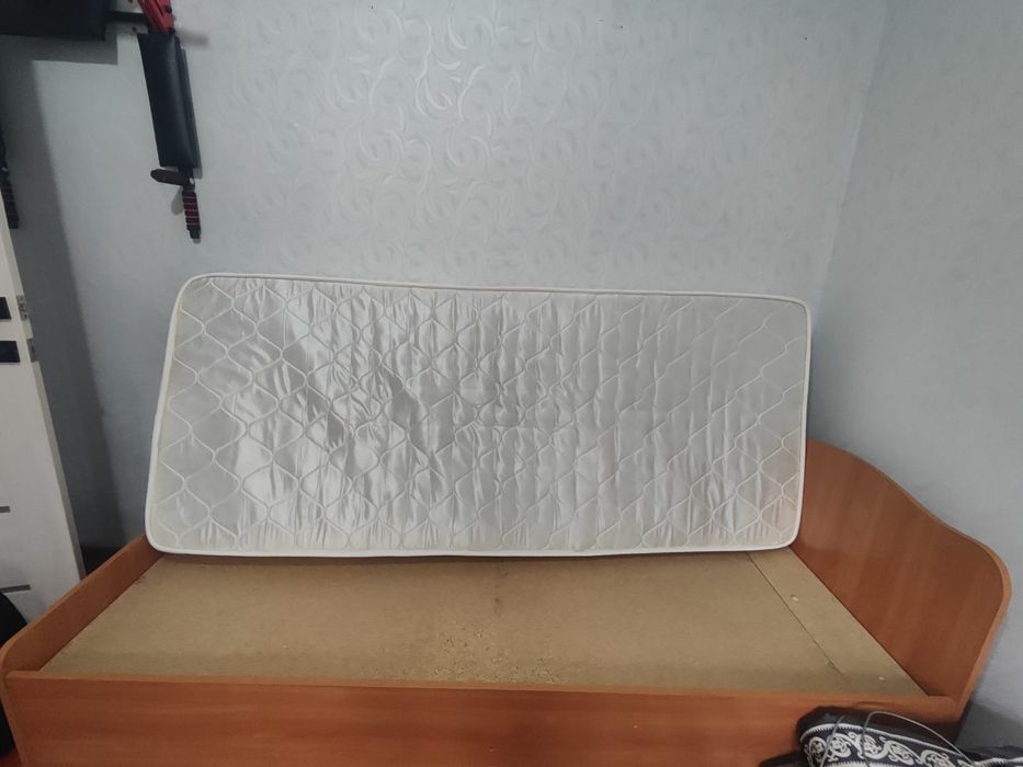 Продам тахту односпалку