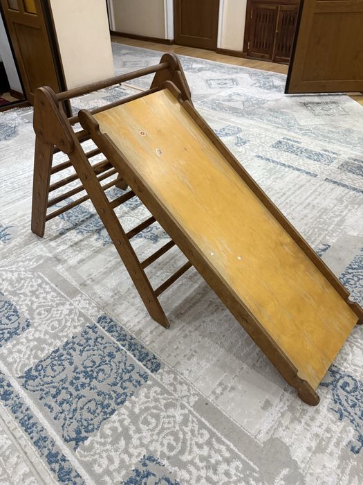 Продам десткую горку деревянную