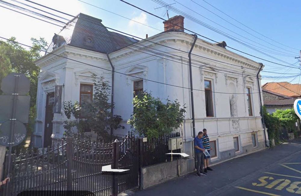 Imobil de închiriat Demisol si Parter– Craiova, Ultracentral, Strada Arieș