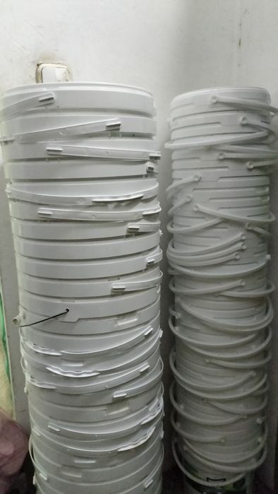 Продам пластиковые ведра 5 литров