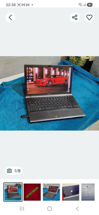 Laptop Sony Vayo cu două pete pe display