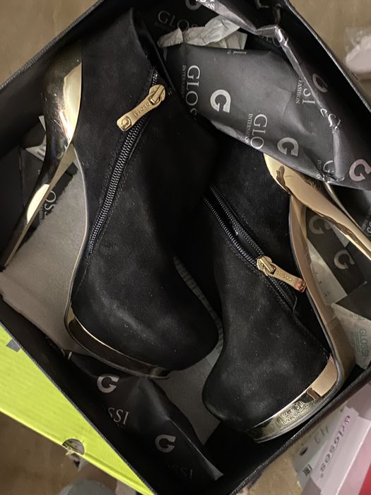 Туфли на шпильках