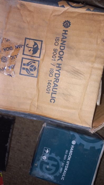 Продаётся гидронасос от экскаватор Дооссан 340,/420 бу