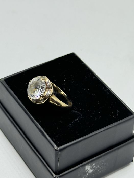 златен дамски пръстен 5.39гр 14к 585