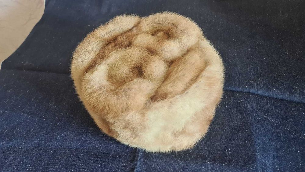 Продам шапки мужские норковые