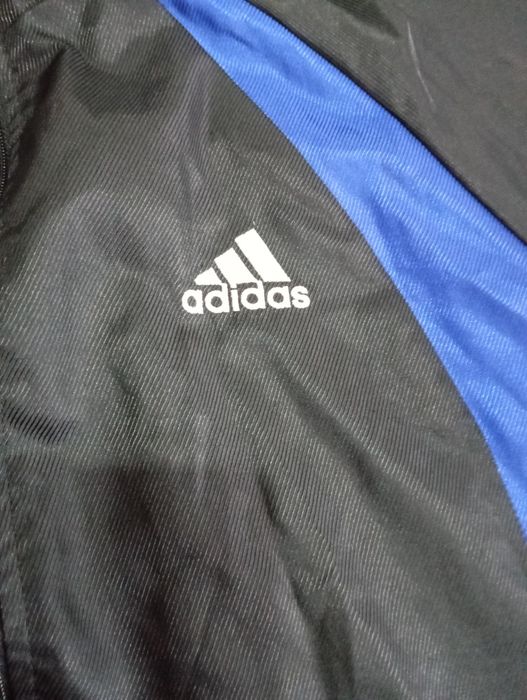 Спортивка Адидас в ретро стилье