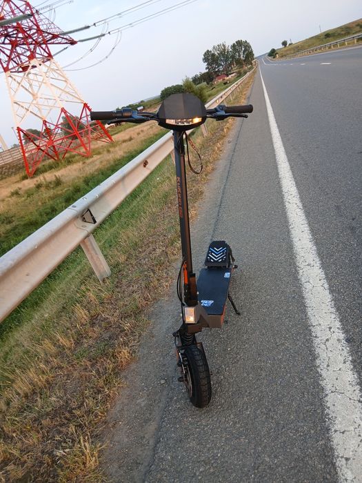 Vând kukirin g 2  2025