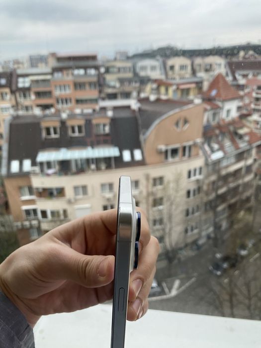 iPhone 16 Pro Max – много добро състояние