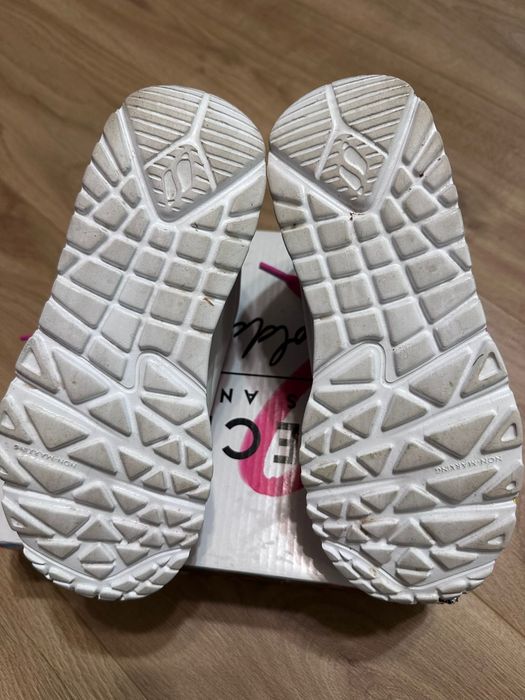 Skechers fetițe, mărime 31,Stare foarte bună