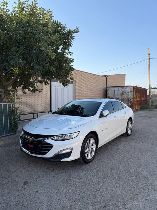 2022 Malibu Premier Toza