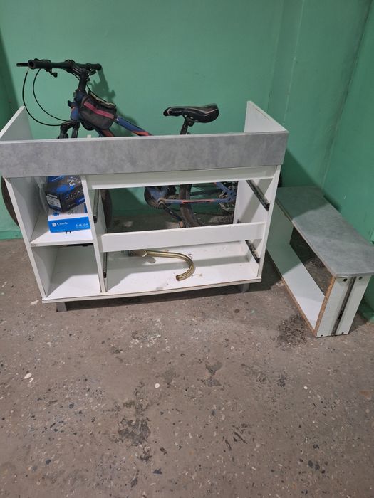 Отдам даром  тумбу