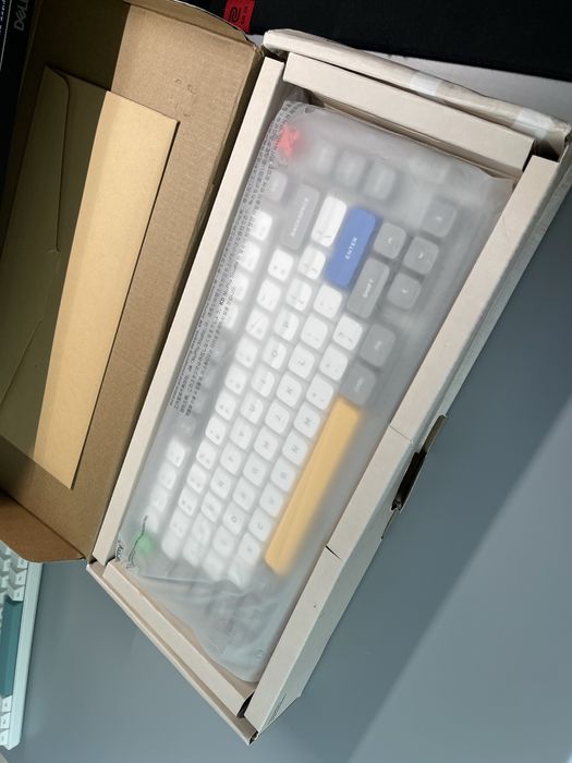 Tastatura mecanica Nuphy Kick75