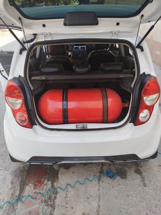 Spark avtomat sotiladi ideal