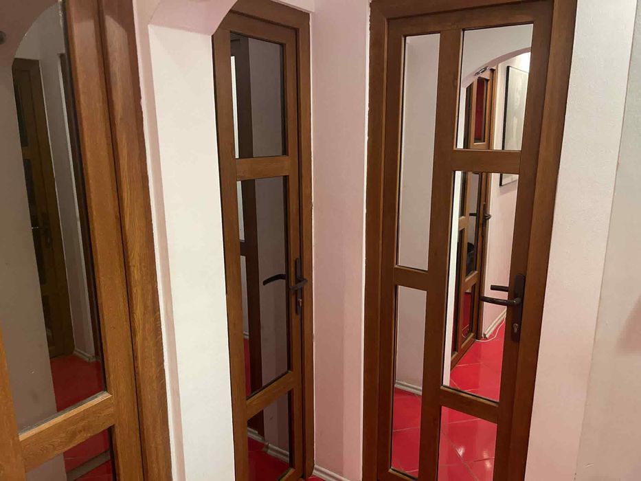 Vand apartament 3 camere / Decomandate / Martir Horia