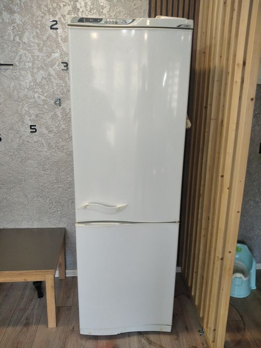 Продам холодильник АТЛАНТ за 50-тыс-тыс