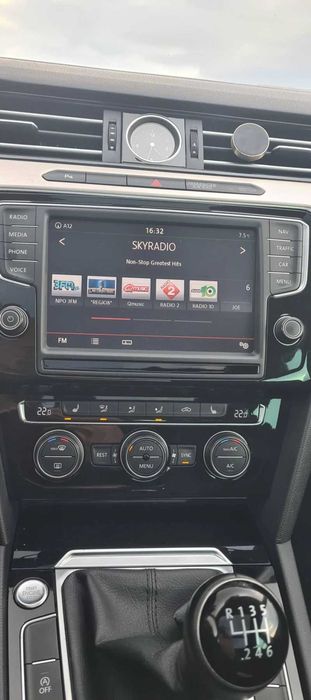 Автомобил VW Passat B8
