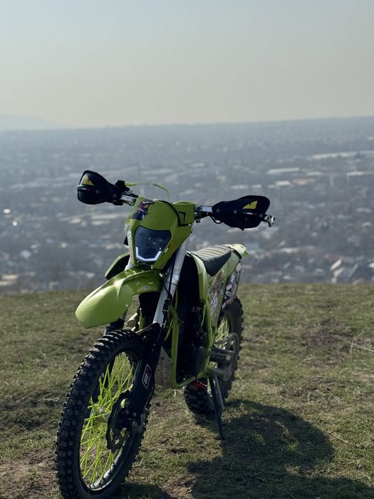 Продам zuumav K5 CB300 175FMM