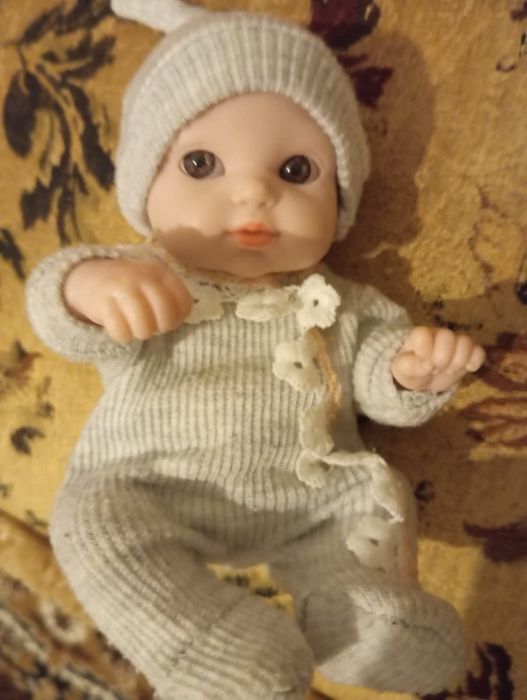 Продам коллекционного пупса, 15 см