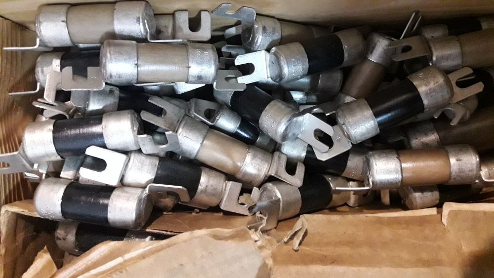 Продам предохранители СССР