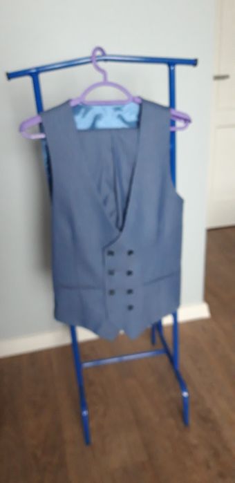 Продам  мужской  костюм