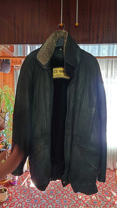 Кожена шуба сивочерна