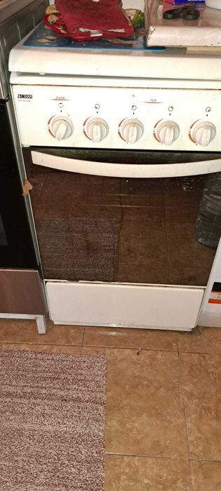 masina de spalat , aragaz zanussi , frigider zanussi