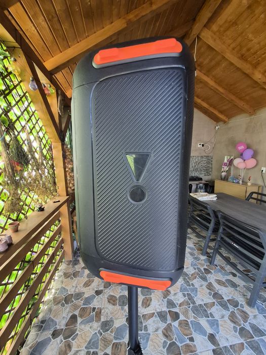 Jbl Partybox 110 cu stativ