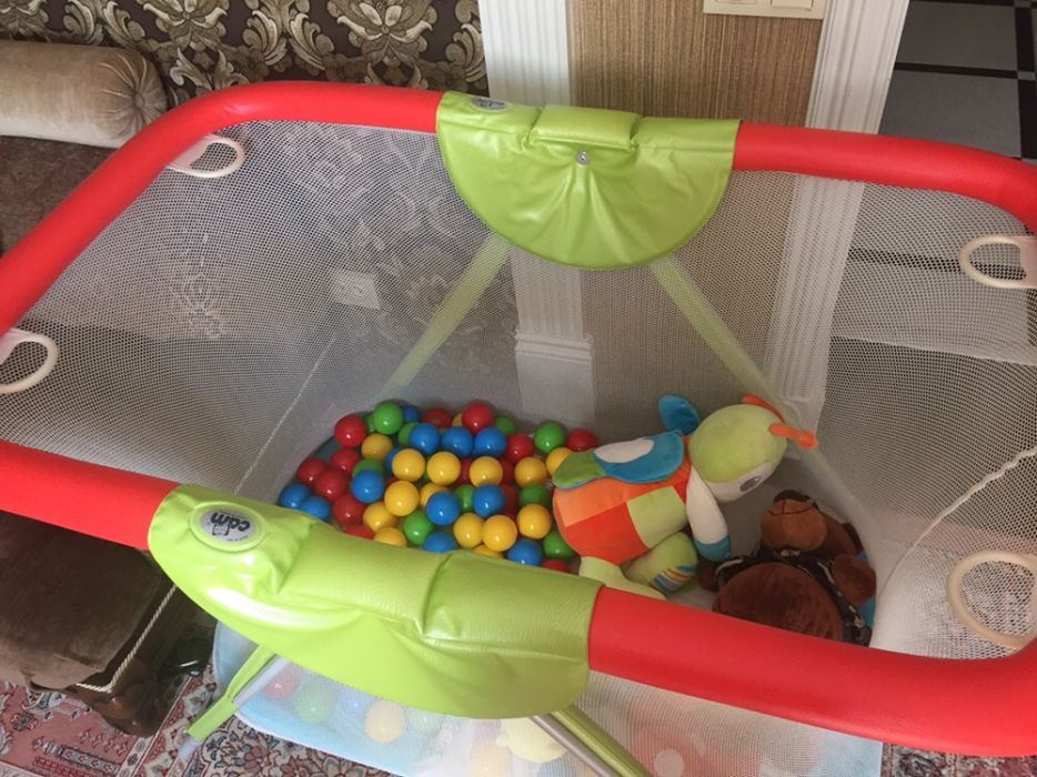 Продам манеж игральный