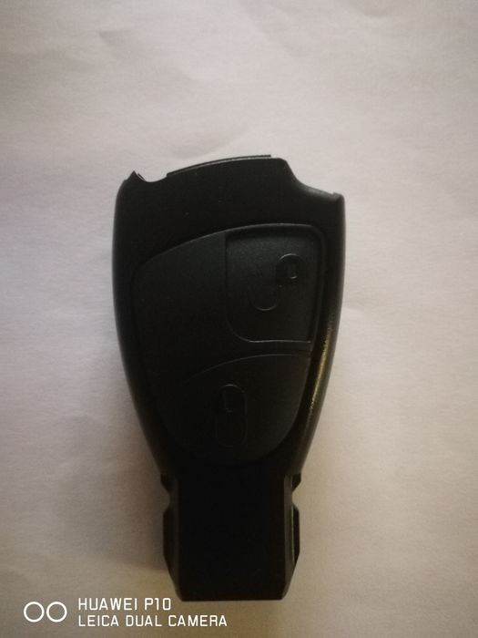 Кутийка за ключ рибка Мерцедес с 2 3 бутона w210 w211 w208 w203 w204 m