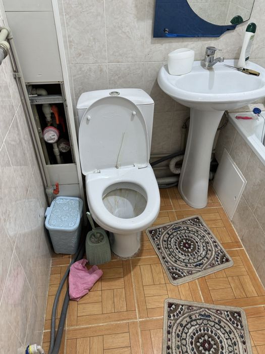 туалет с бочком