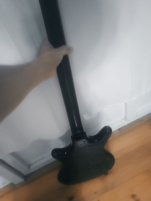 Корпус от басс гитары, 4 струная!