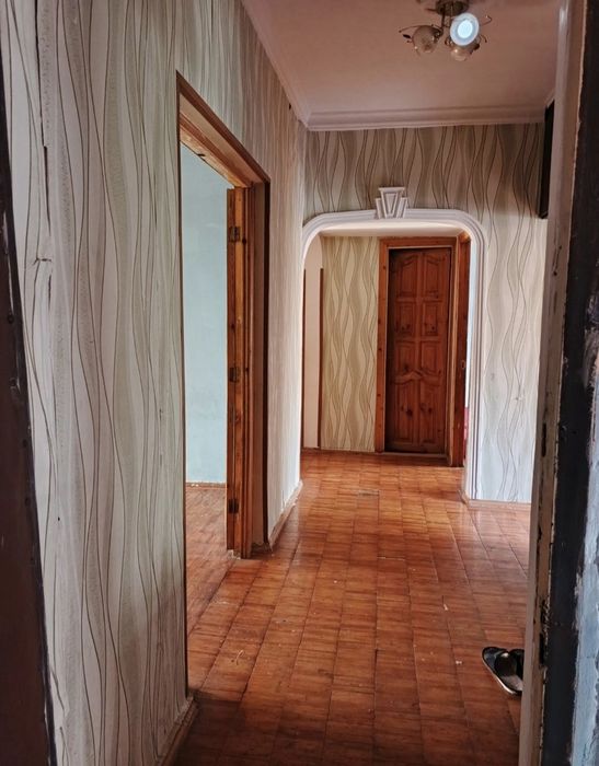 Продаётся на А.Югнаки 3ком