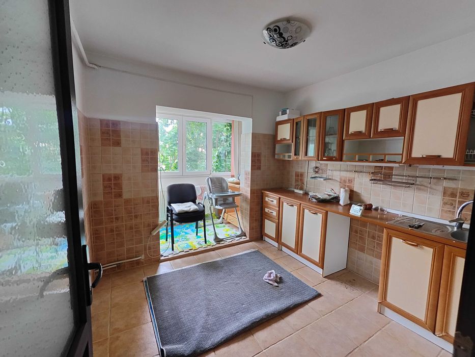 2 camere, 49mp, zona centrala ( Str Cuza Voda)