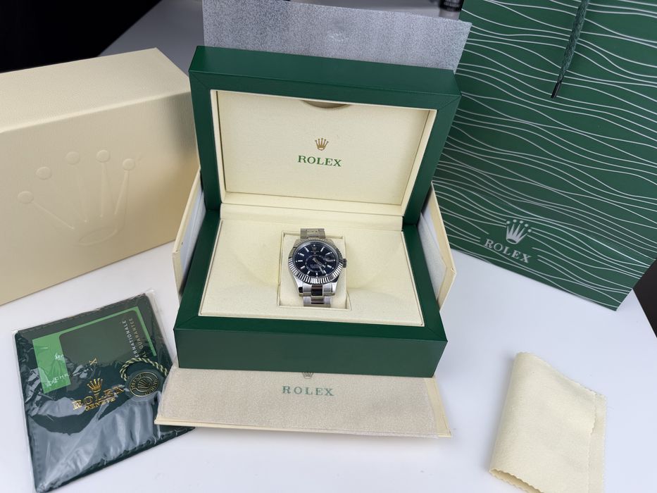 Часовник Rolex Sky-Dweller Full set