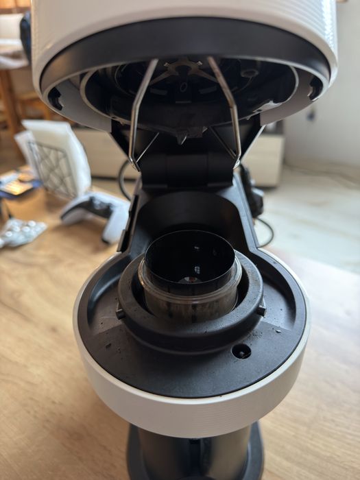 Nespresso Vertuo Next white + органайзер Nespresso