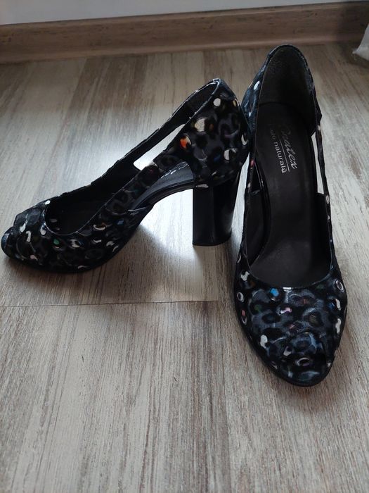Pantofi piele întoarsă cu imprimeu, nr 38