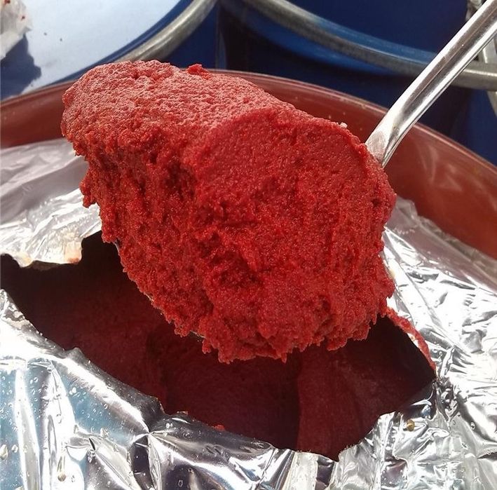 Томатная паста. Tomat pastasi