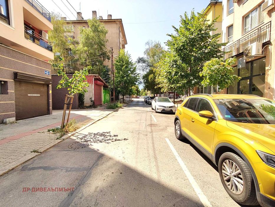 Дава се под наем Едностаен апартамент в София, Център - 36 кв.м за 434.60 € - Снимка #15