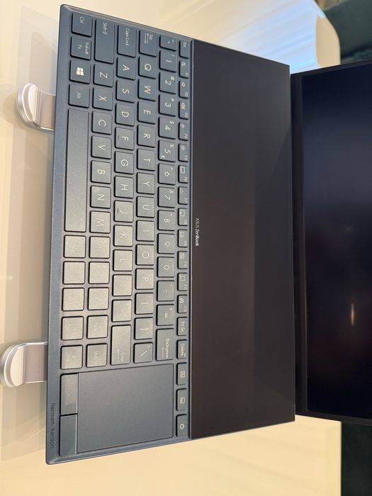 ASUS ZenBook Duo 14 UX481 (Dual Screen)