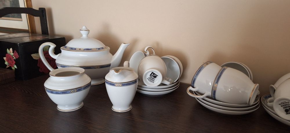 Serviciu de porțelan