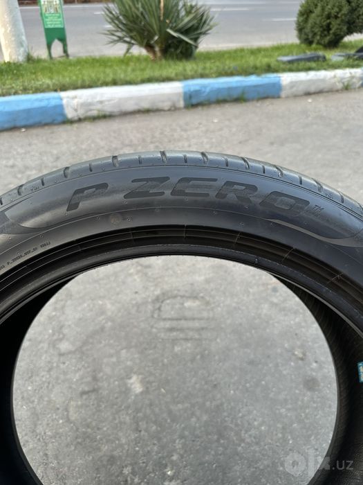 1 шина Pirelli P Zero 265/45 R21,